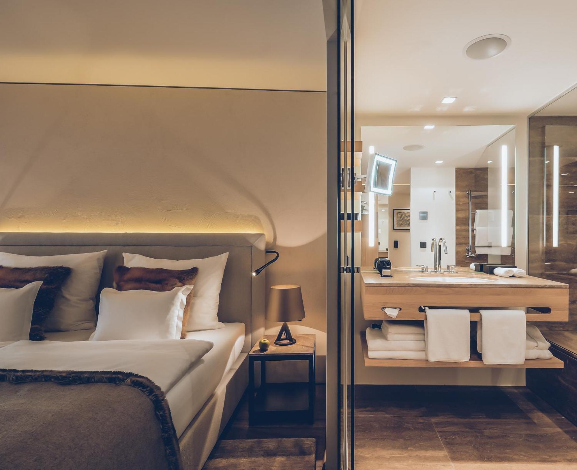 Elizabeth Arthotel